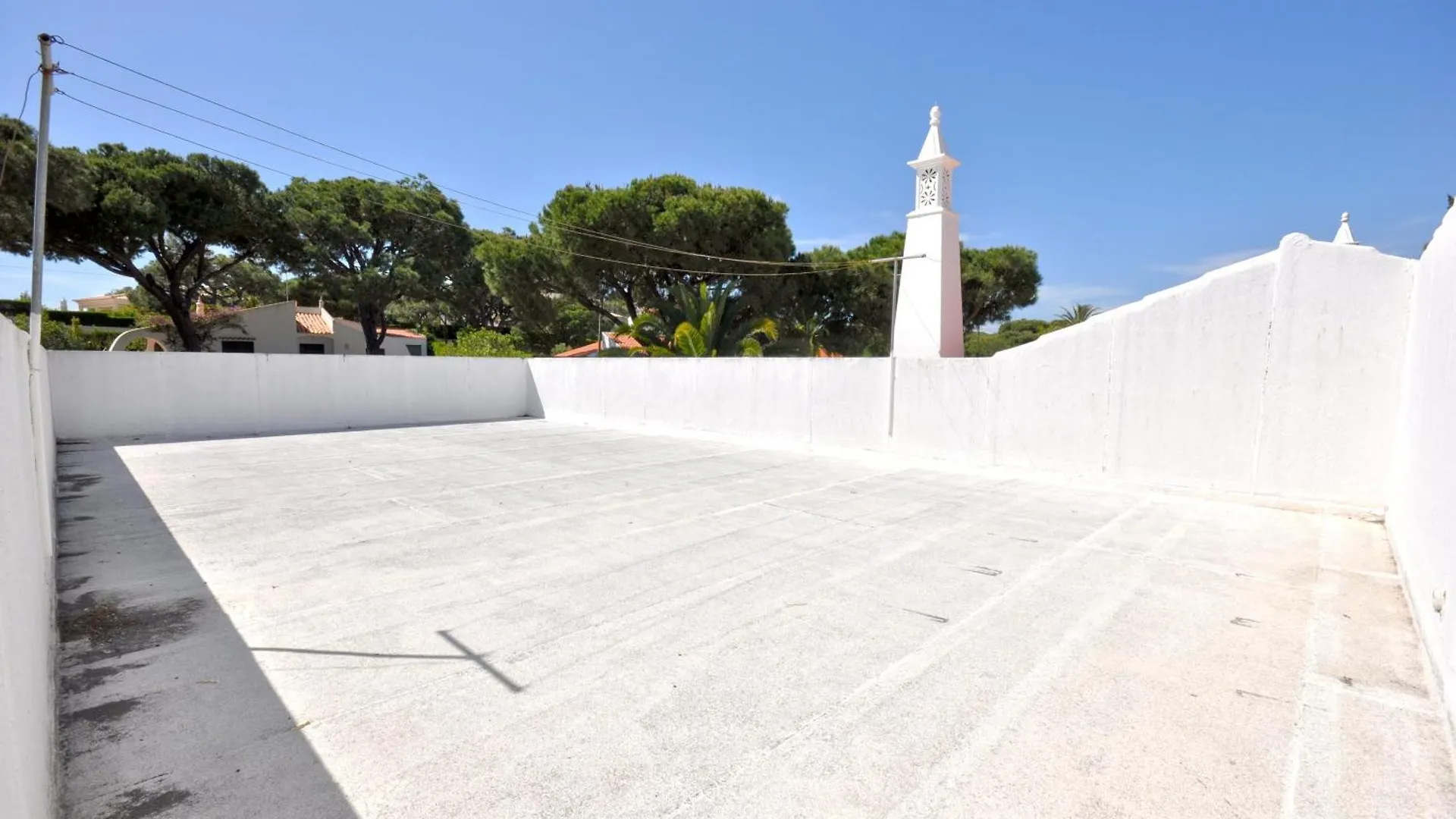 Villa Close To Amenities, Free Air Conditioning And Wi-Fi Quarteira Portugal
